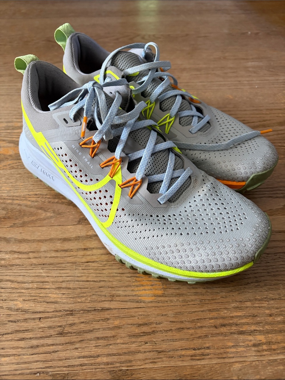 Nike Pegasus Trail - Light Gray and Neon Trail Running Shoes - Men's